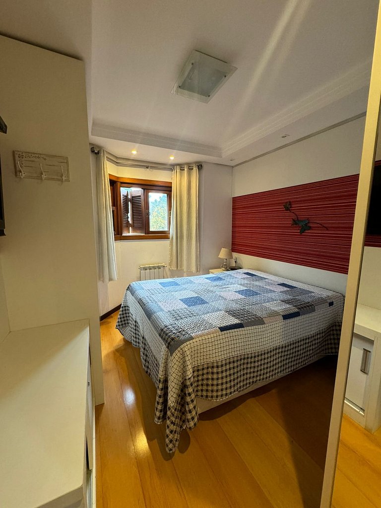 APARTAMENTO BENDER 201